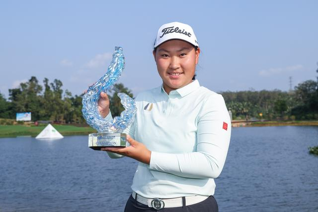 万宁女子高尔夫球公开赛任怡嘉夺冠